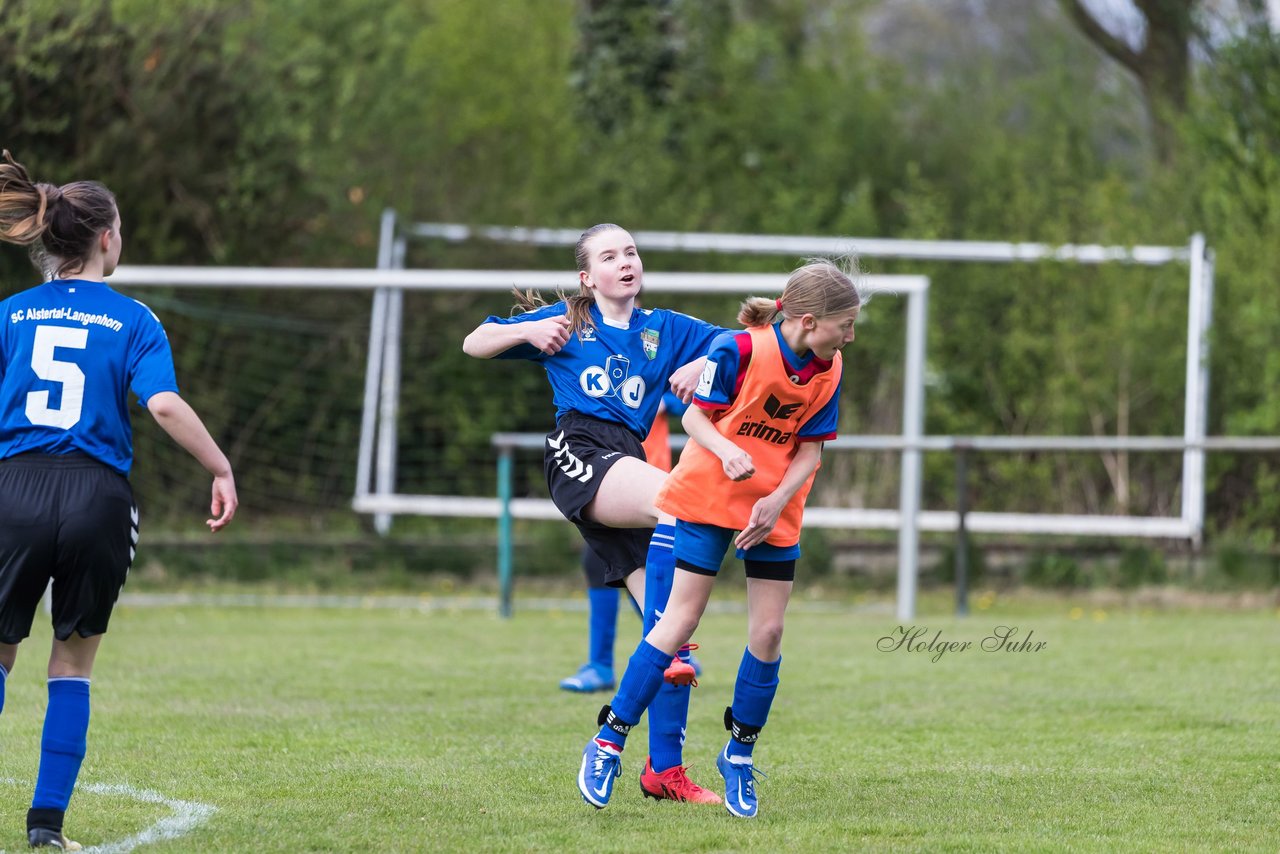 Bild 99 - wCJ VfL Pinneberg - Alstertal-Langenhorn : Ergebnis: 0:8